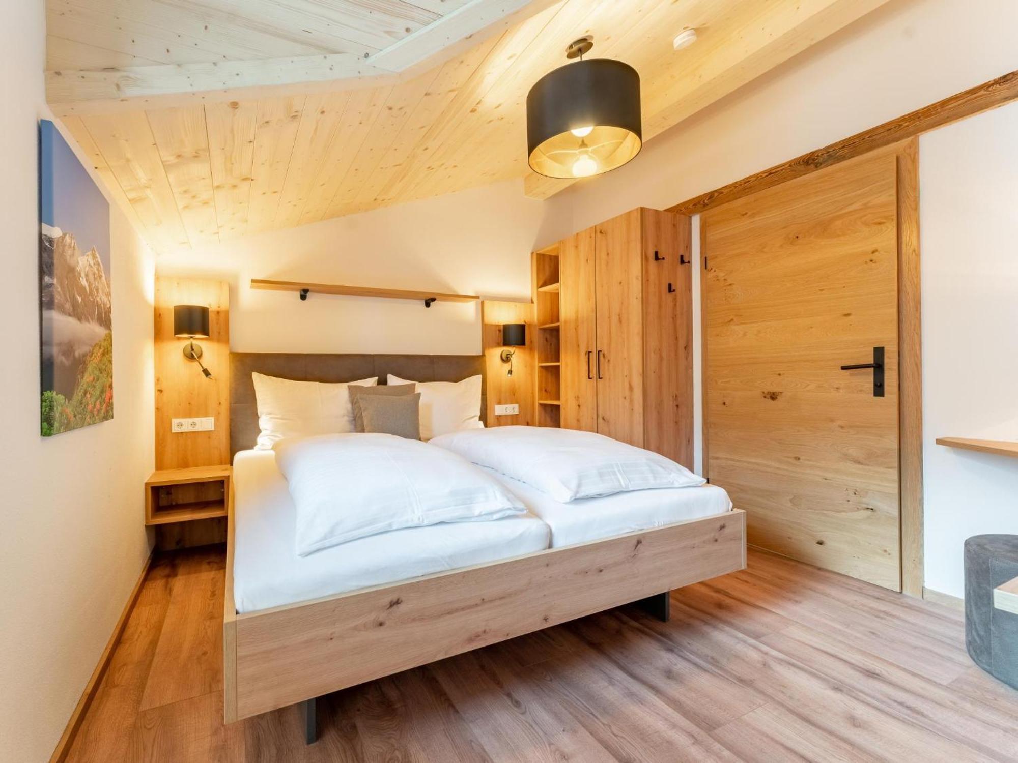 Falken Suites Top 7 Kaprun Eksteriør billede