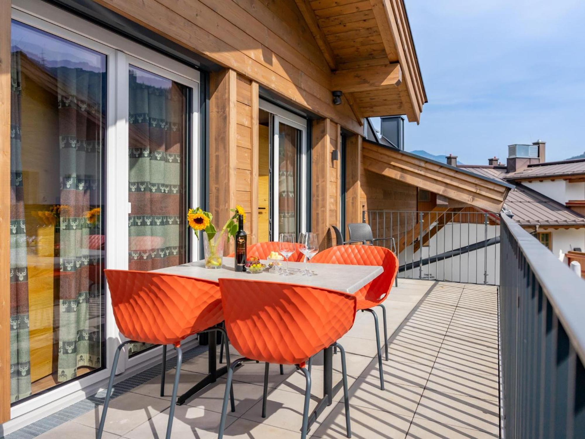 Falken Suites Top 7 Kaprun Eksteriør billede