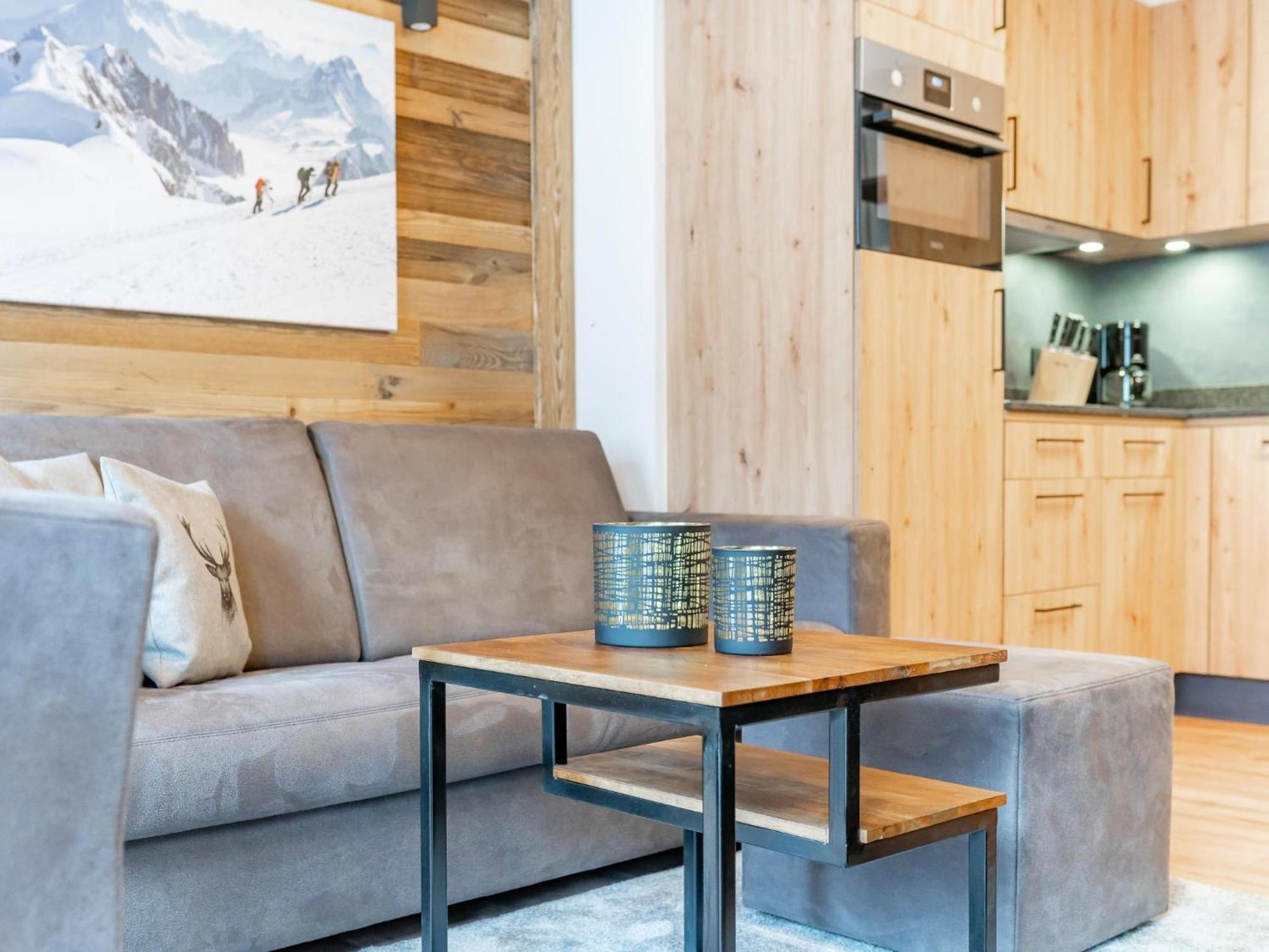 Falken Suites Top 7 Kaprun Eksteriør billede